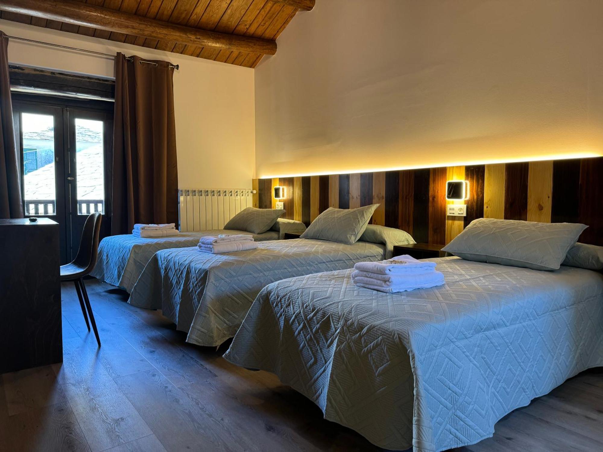 Boutique Vila De Treacastela Exterior photo